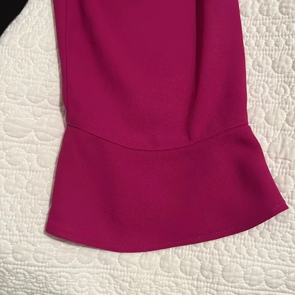 Two TALBOTS TOPS : 2(two) ladies M :black & fuchsia pink - Picture 9 of 11